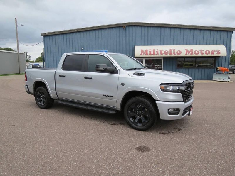 New 2027 RAM 1500 Big Horn Crew Cab 4x4 5