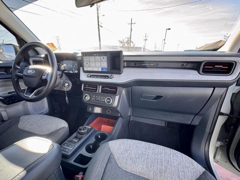 Used 2022 Ford Maverick XLTImage 13