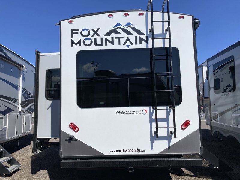 2023 FOX MOUNTAIN 235RLS  in a HARMONY exterior color. Legacy Powersports 541-663-1111 legacypowersports.net 