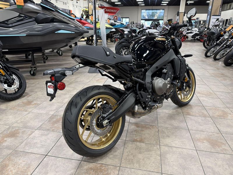 New 2026 Yamaha XSR900 Image 18