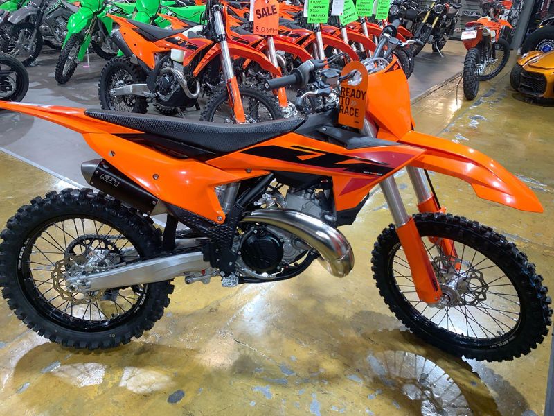 2025 KTM 250 SX Image 12