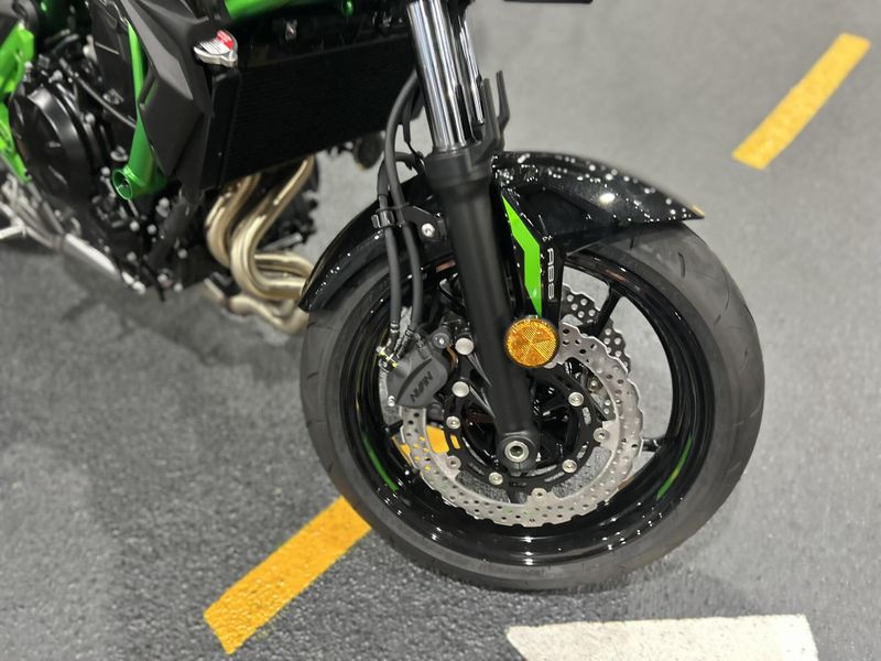 New 2025 Kawasaki Z650 ABS Image 3