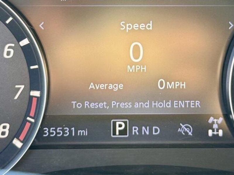 Used 2024 Nissan Frontier SVImage 16