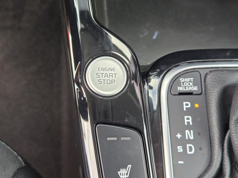 2023 Kia Soul GT-Line photo 12