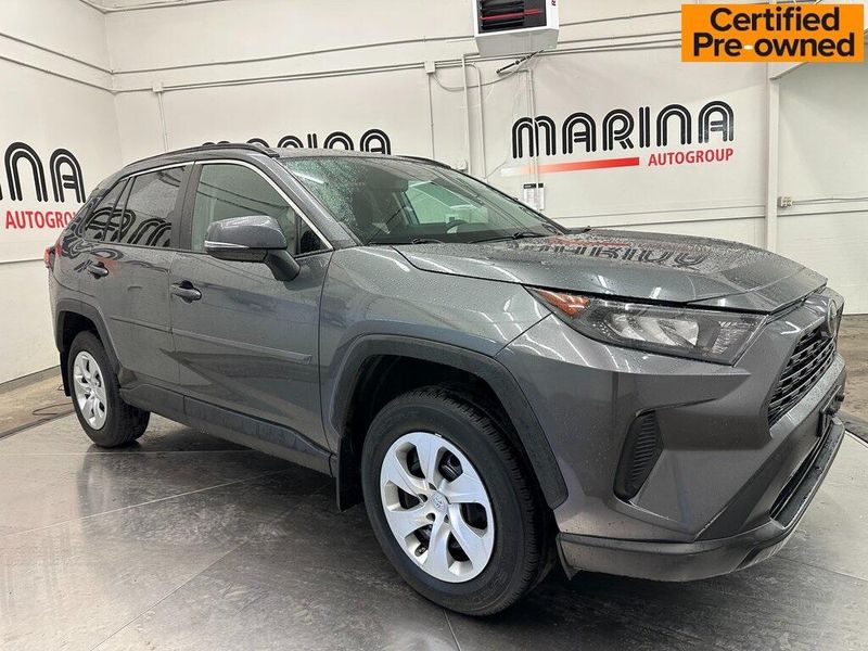 2021 Toyota RAV4 LEImage 1