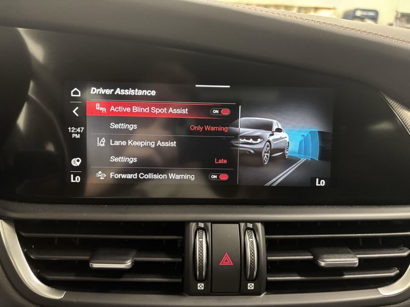 New 2025 Alfa Romeo Giulia Intensa AwdImage 15