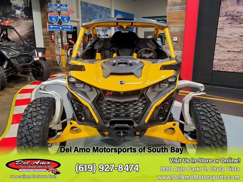 2024 Can-Am 7ARA  in a CARBON BLACK & NEO YELLOW exterior color. Del Amo Motorsports delamomotorsports.com 