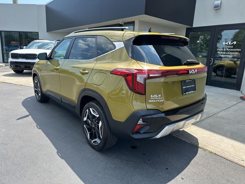Used 2024 Kia Seltos SXImage 7