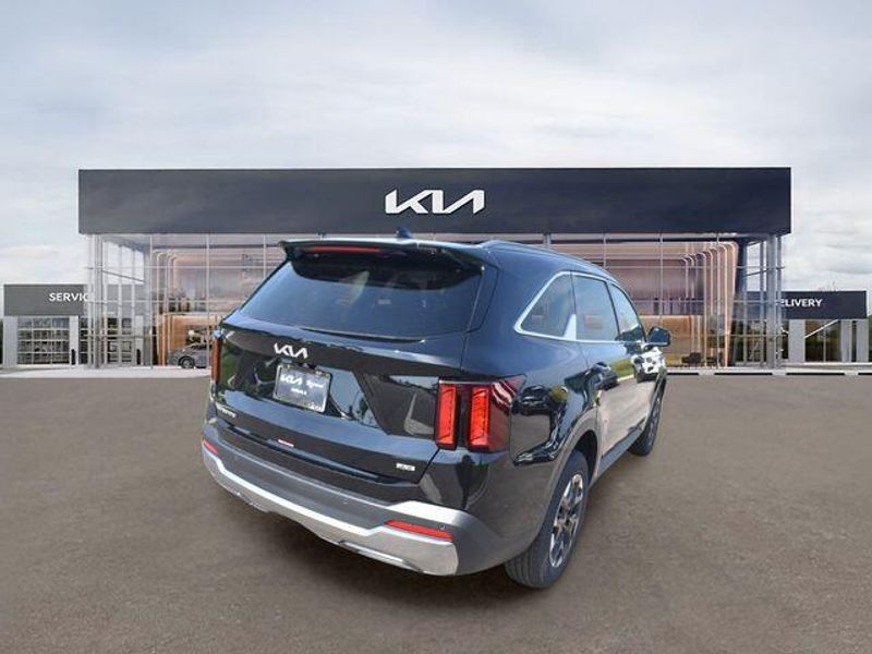 New 2026 Kia Sorento SImage 4