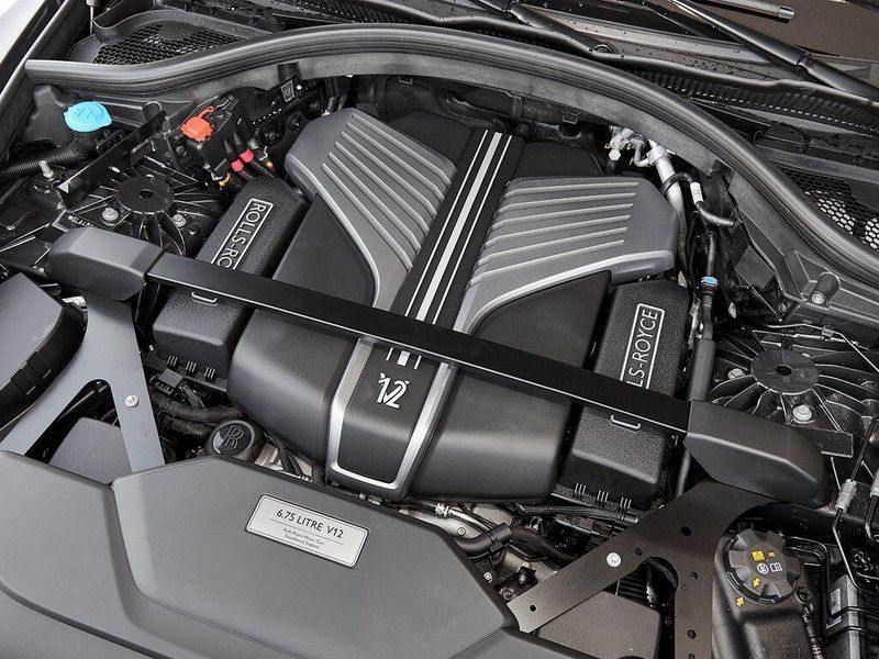 New 2026 Rolls-Royce Cullinan Black BadgeImage 27