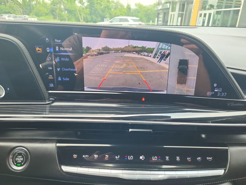 2023 Cadillac Escalade V-Series photo 6