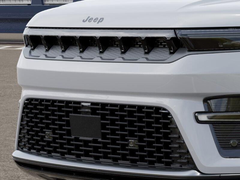2026 Jeep Grand Wagoneer Limited Altitude 4x4Image 7