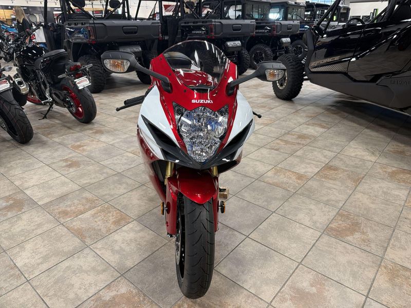 New 2027 Suzuki GSX-R750 Image 12