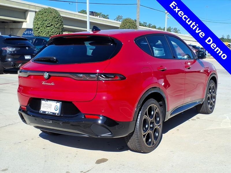 New 2025 Alfa Romeo Tonale IntensaImage 7
