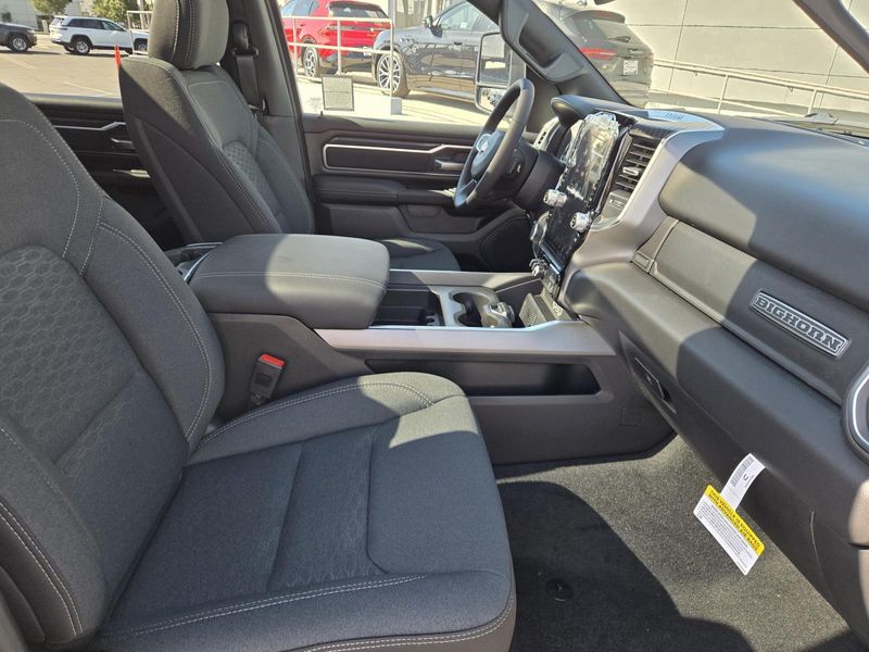 New 2026 RAM 1500 Big Horn Crew Cab 4x4 5'7' Box