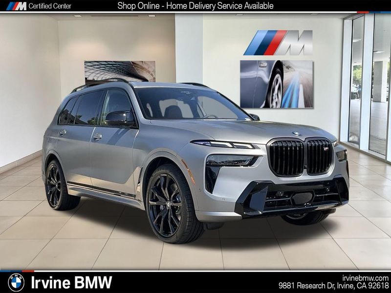 2025 BMW X7 M60iImage 1