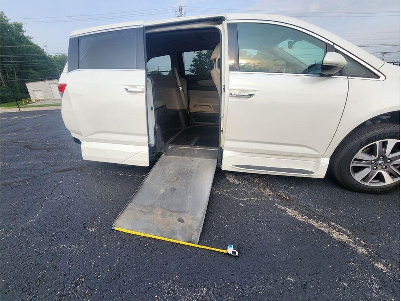 Used 2014 Honda Odyssey Touring Elite