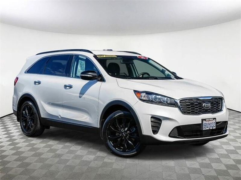 Used 2020 Kia Sorento SImage 2