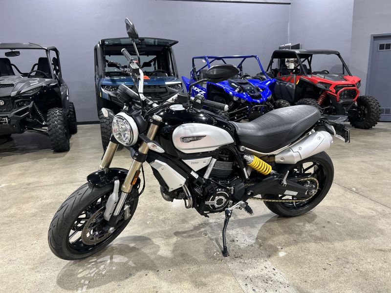 2018 Ducati SCRAMBLER 1100 SPORT  in a BLACK exterior color. Del Amo Motorsports of Redondo Beach (424) 390-7811 delamomotorsports.com 