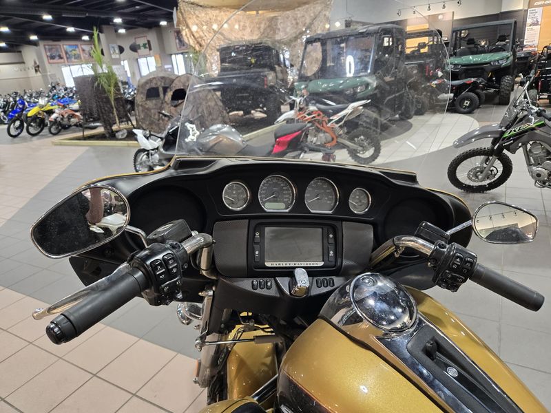 USED 2017 HARLEY TRIKE TRI GLIDE ULTRA Image 27