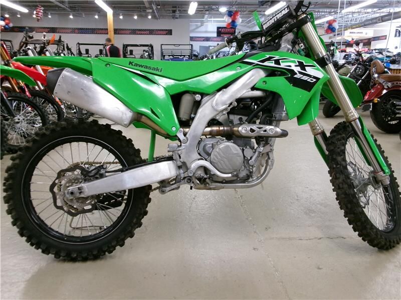 2024 Kawasaki KX250F Image 1