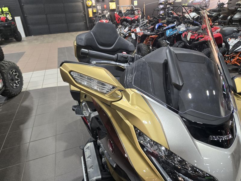 NEW 2025 HONDA GOLD WING TOUR DCT 50TH ANNIVERSARY Image 22