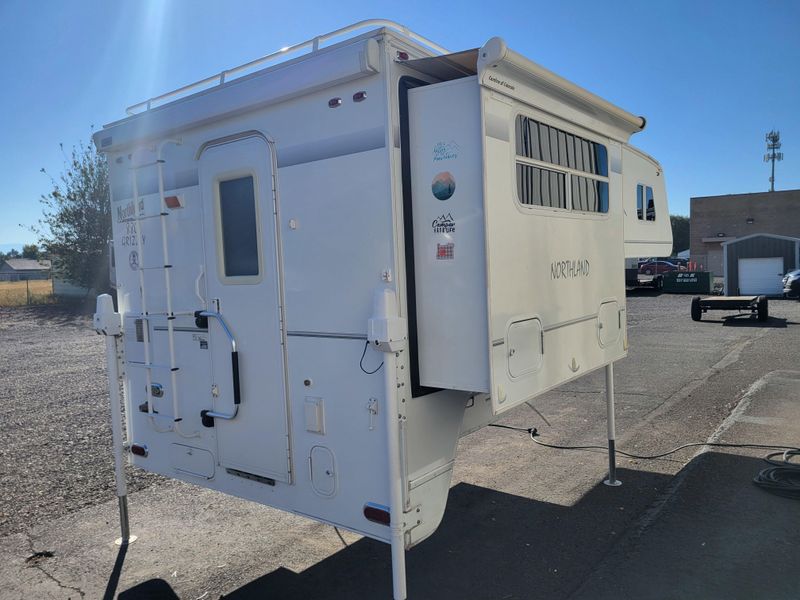 Used 2007 NORTHLAND INDUSTRIES GRIZZLY 880 Image 2
