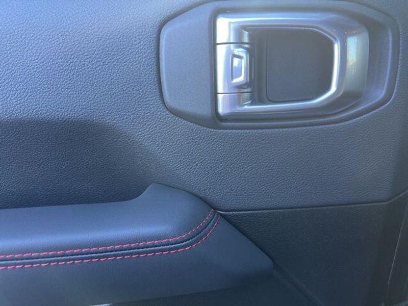 2025 Jeep Wrangler 4-door Rubicon