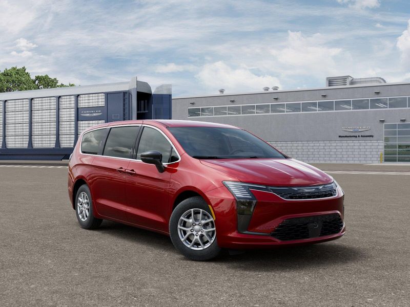 New 2027 Chrysler Pacifica Select