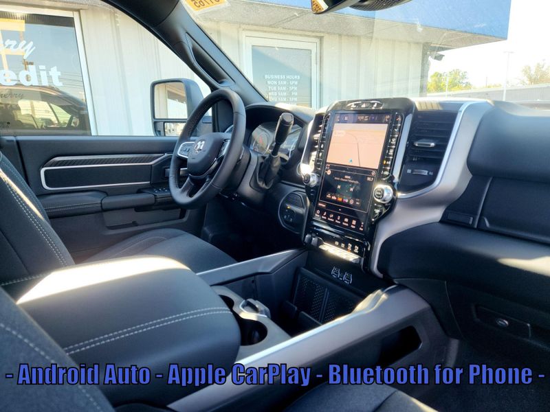 New 2027 RAM 2500 Big Horn Crew Cab 4x4 6'4' Box