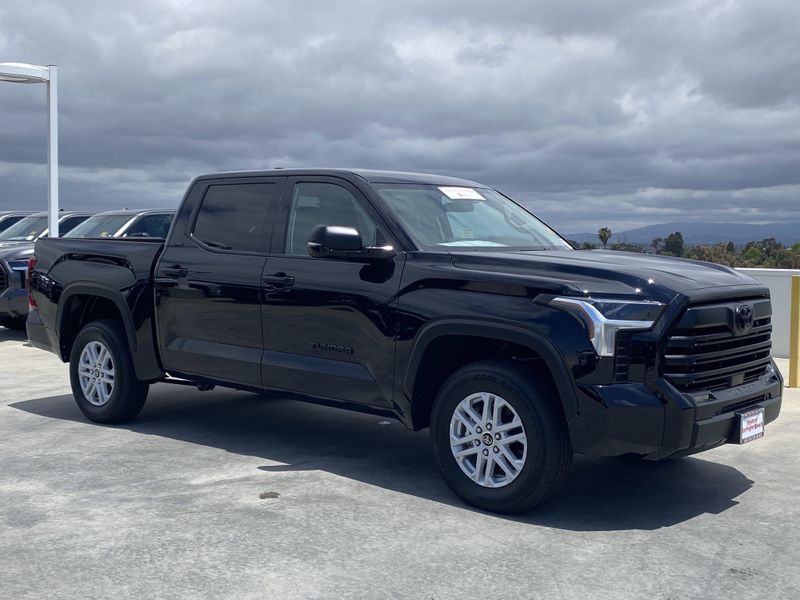 2024 Toyota Tundra SR5Image 2