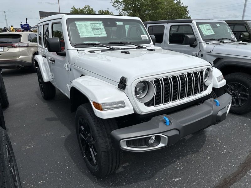 2024 Jeep Wrangler 4-door Sahara 4xeImage 5