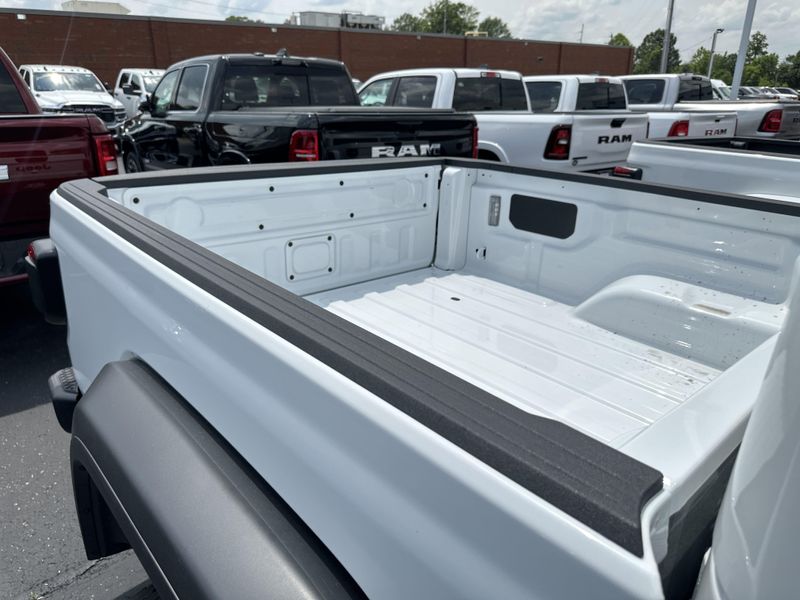 New 2025 Jeep Gladiator Mojave 4x4Image 7