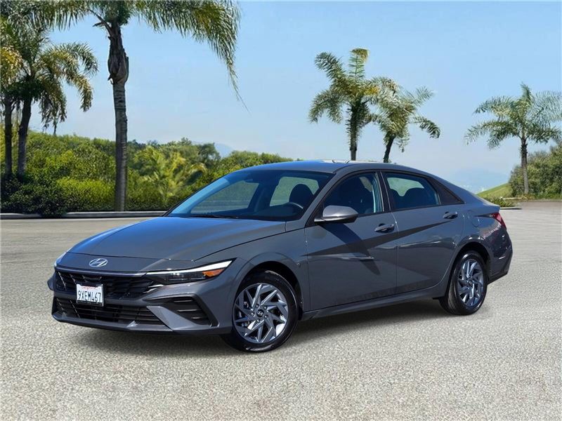 Used 2026 Hyundai Elantra Hybrid Blue Sedan