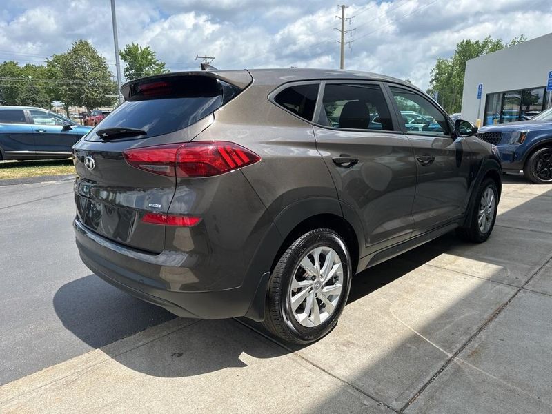 2020 Hyundai Tucson SEImage 5
