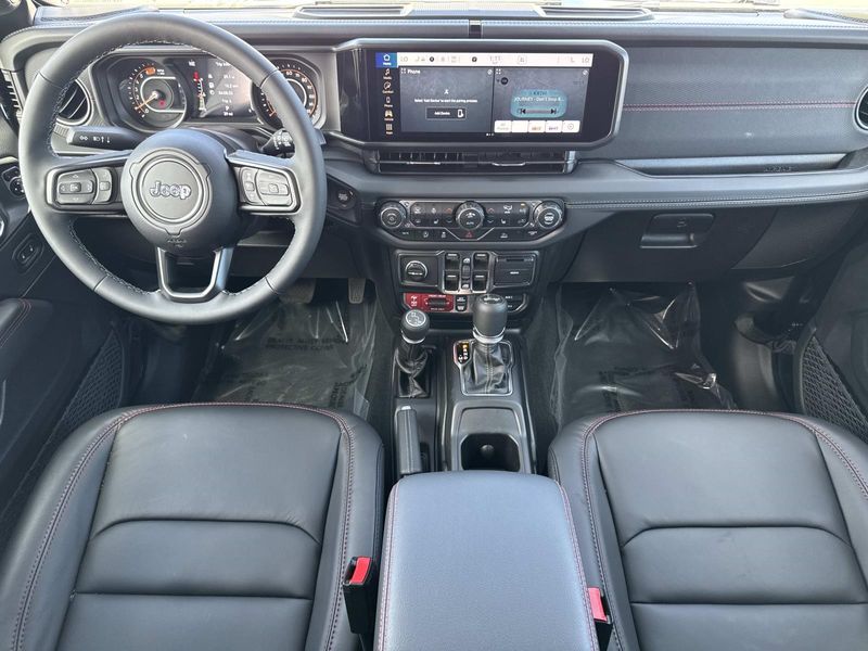 New 2026 Jeep Wrangler 4-door Rubicon