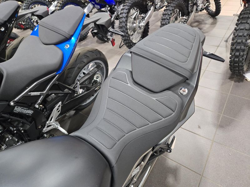 NEW 2026 SUZUKI GSX8T Image 7