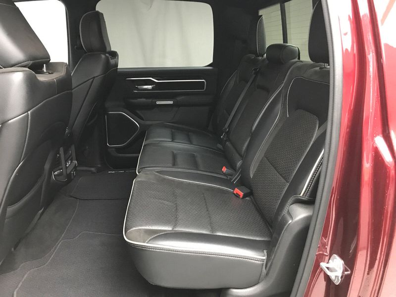 2022 RAM 1500 LaramieImage 14