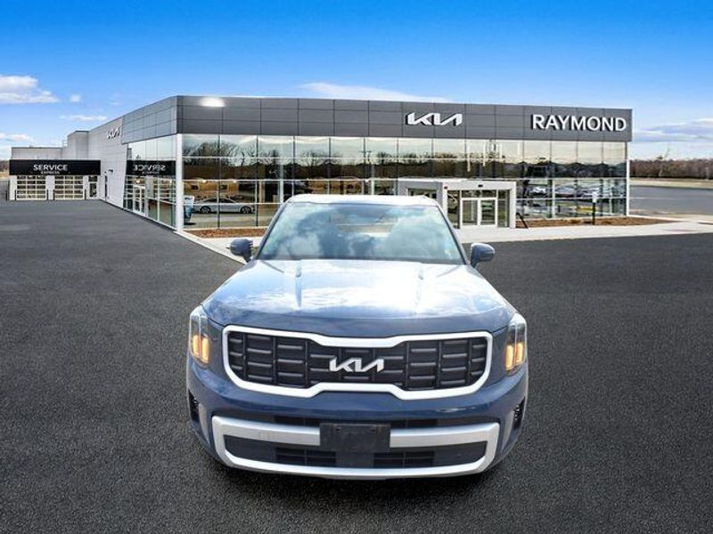 Used 2024 Kia Telluride SImage 9