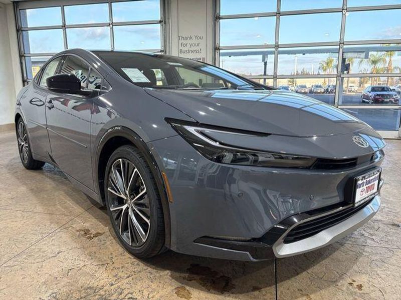 New 2026 Toyota Prius XLEImage 4