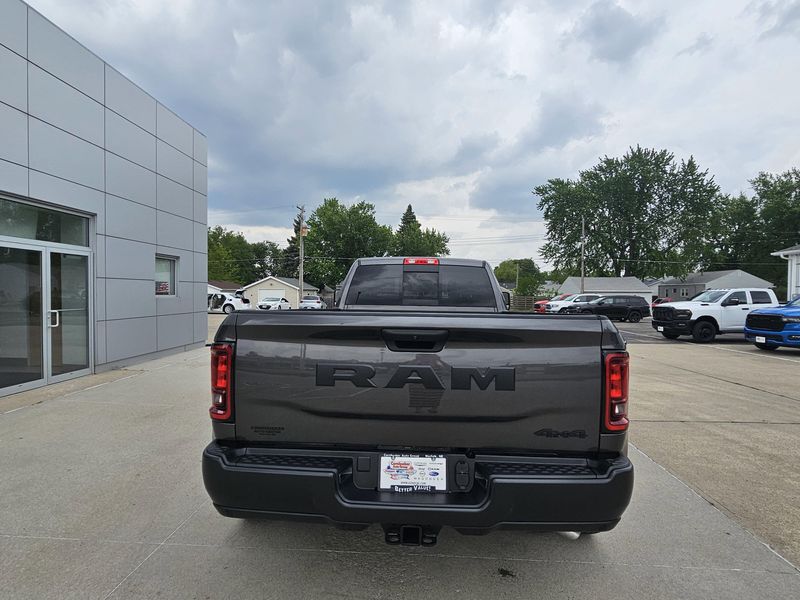 2025 RAM 3500 TradesmanImage 8