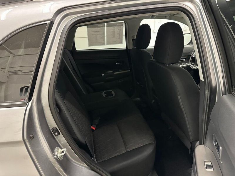 2020 Mitsubishi Outlander Sport 2.0 SEImage 26