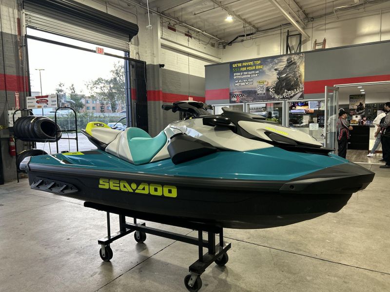 New 2026 Sea-Doo GTI SE 170 (SOUND SYSTEM) Image 11