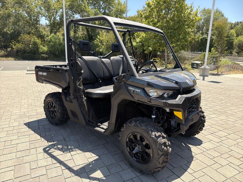 New 2026 Can-Am DEFENDER DPS HD9 Image 11