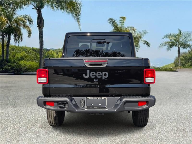 New 2026 Jeep Gladiator Sport S 4x4