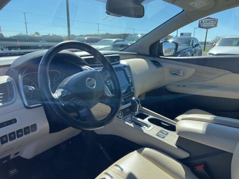 2021 Nissan Murano SLImage 9