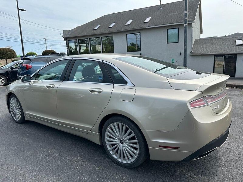 2017 Lincoln MKZ ReserveImage 16