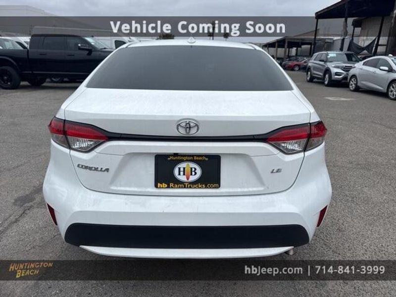 2021 Toyota Corolla LEImage 6