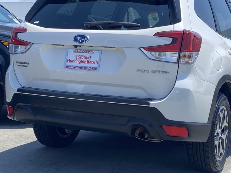 Used 2021 Subaru Forester PremiumImage 4