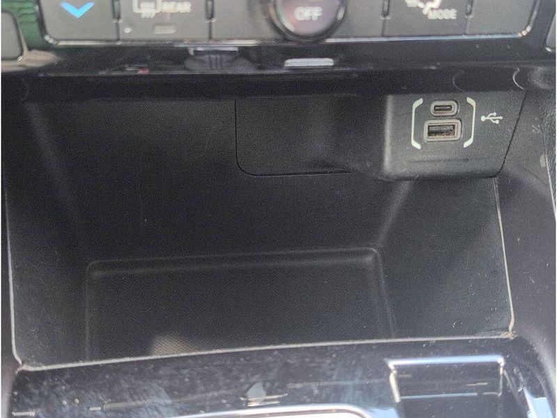 Used 2024 Jeep Compass LatitudeImage 17